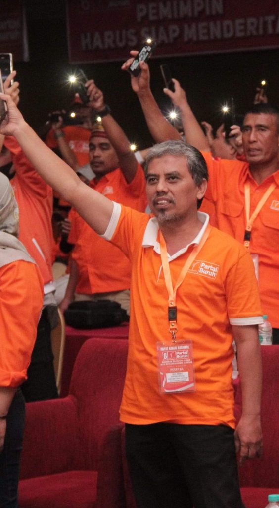 idris idham pb orange